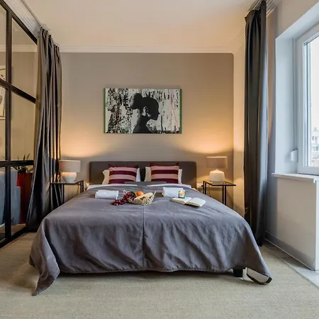 3br By New York Cafe In Iconic District Apartamento Budapest