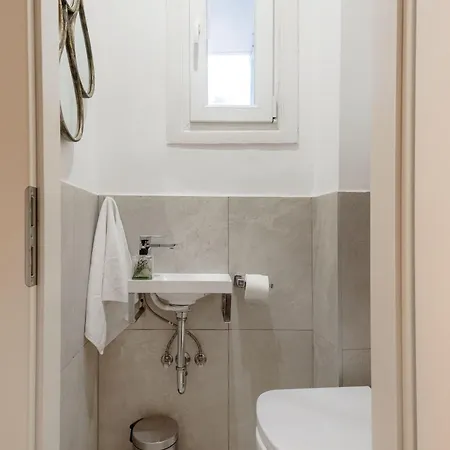Διαμέρισμα 3br By New York Cafe In Iconic District